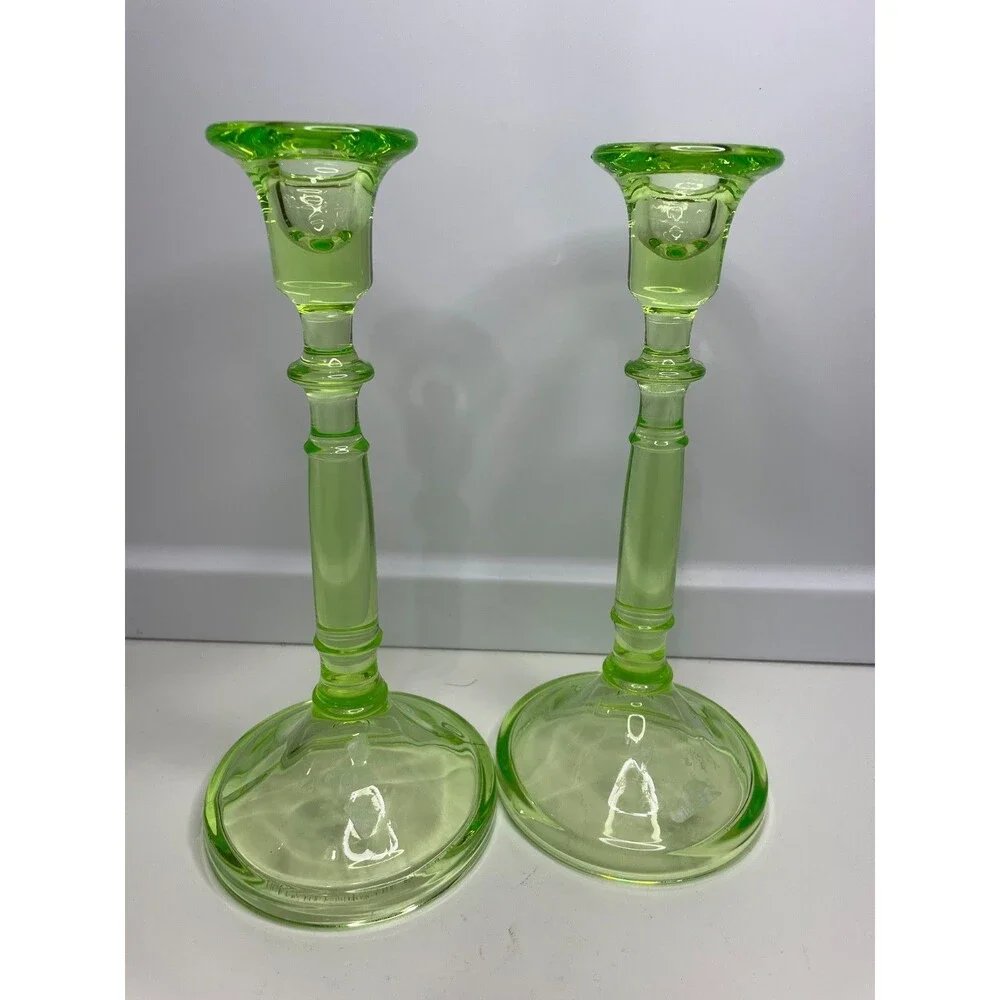 VINTAGE PAIR CAMBRIDGE # 437 VASELINE URANIUM GREEN GLASS UV CANDLESTICK HOLDER